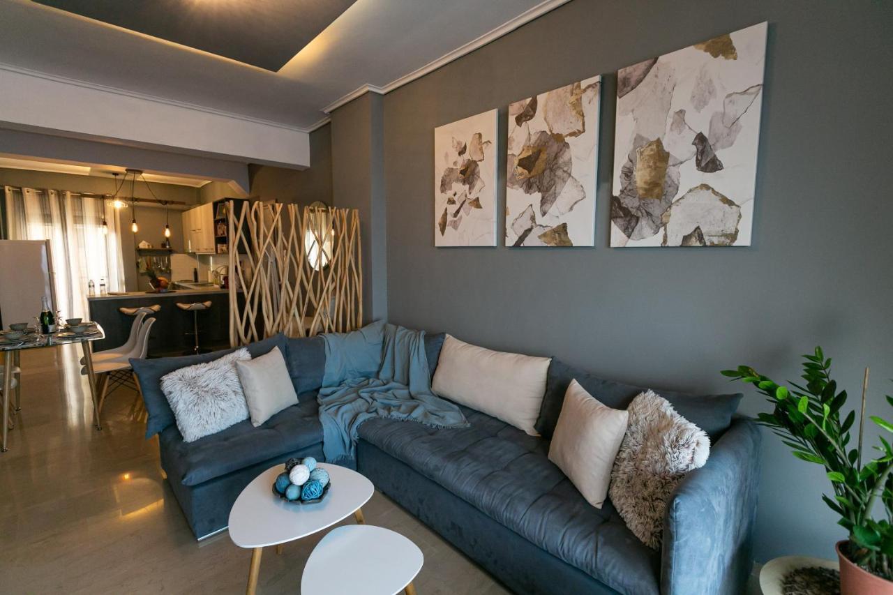 Seafront Kalamata Haven - Blue Luxury Suite Exterior foto