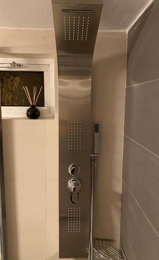 Seafront Kalamata Haven - Blue Luxury Suite Exterior foto